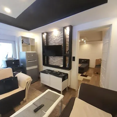 Apartman Saray *